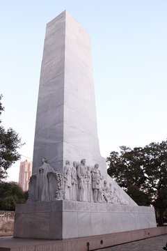 View of Alamo Cenotaph