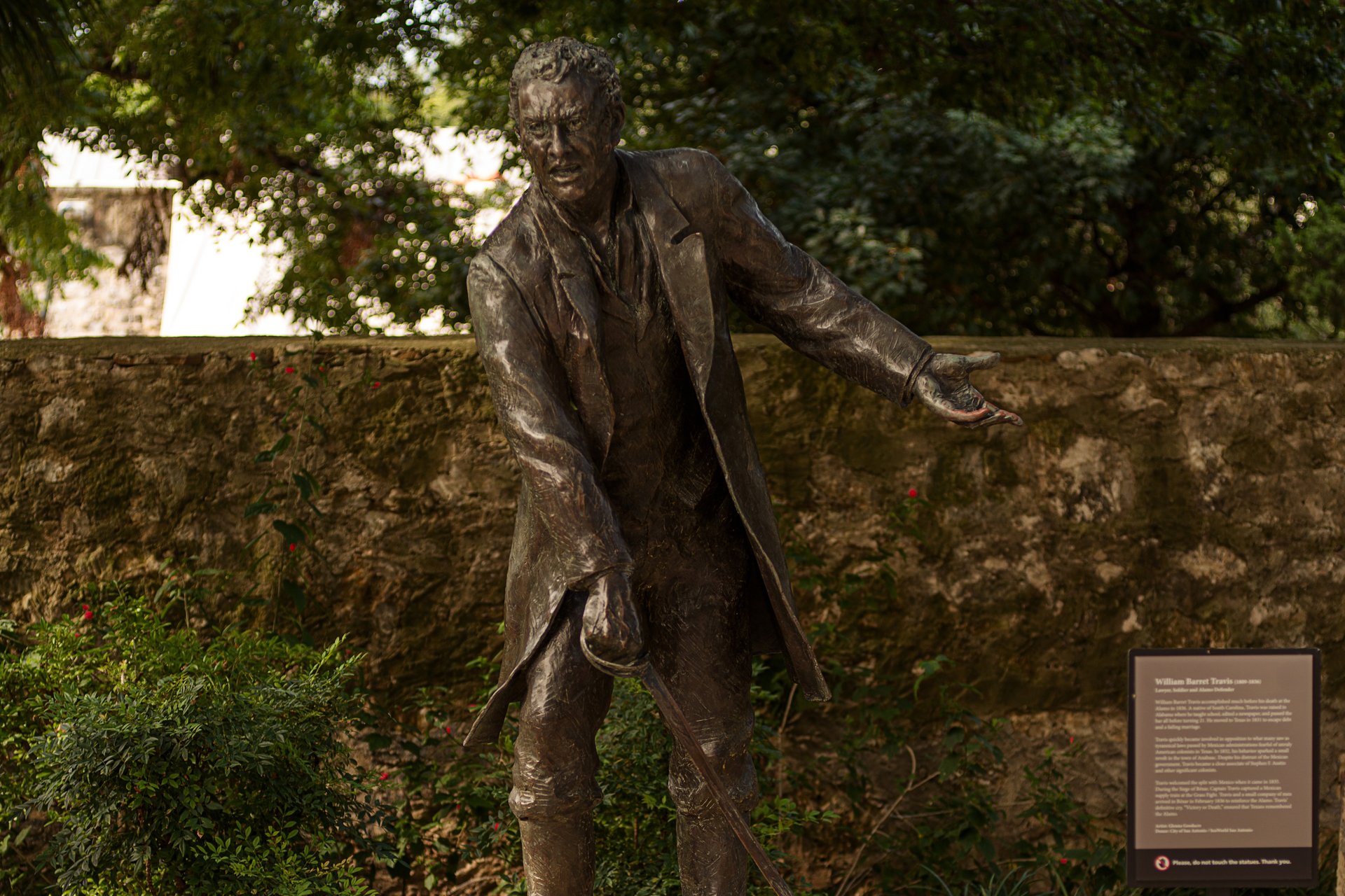 Statues of Heroes The Alamo
