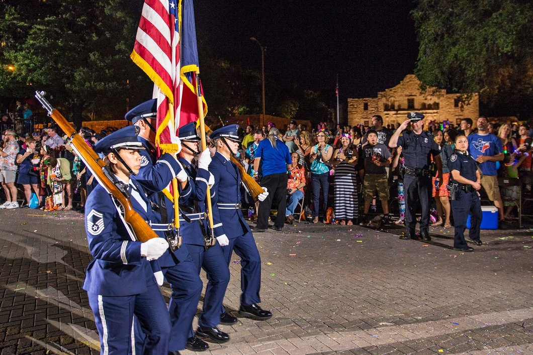 Fiesta Flambeau Parade The Alamo