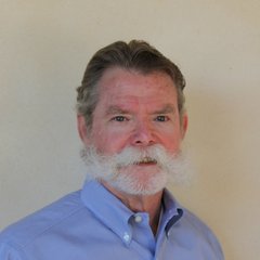 Headshot of Tio Kleberg