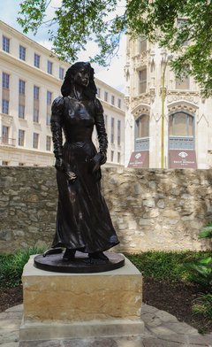 Bronze sculpted statue of Emily Morgan