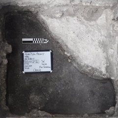 Triangular shape inside excavation unit