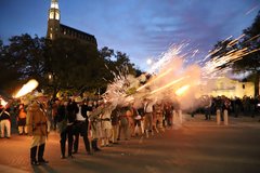 Musket firing demonstration at Dawn at the Alamo