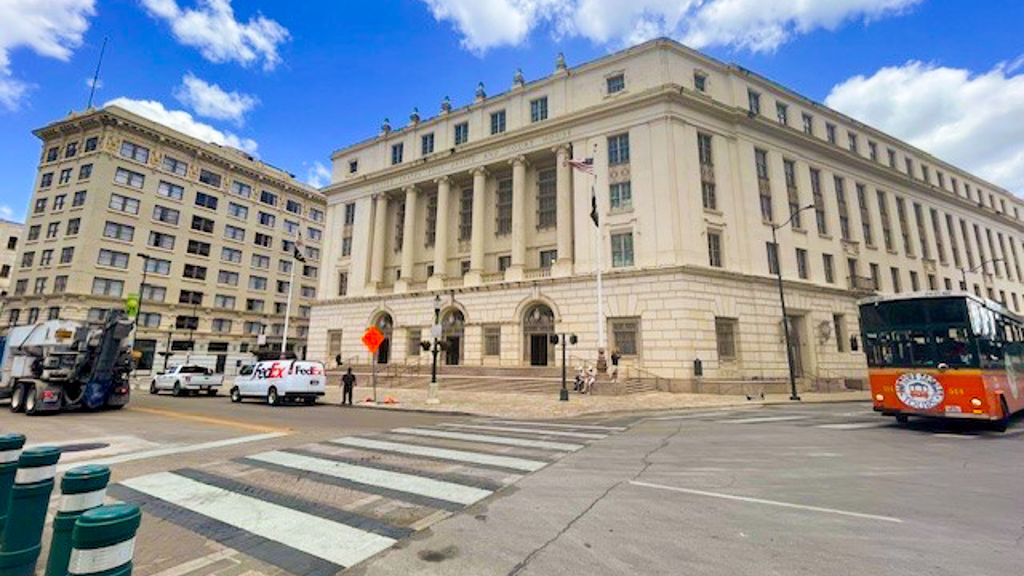 Federal building on Houston Street